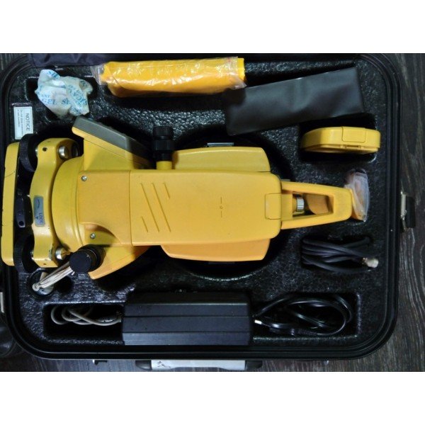 TOPCON GTS-239 SET б/у комплект тахеометра 